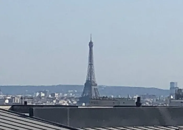 Modern Close To Paris